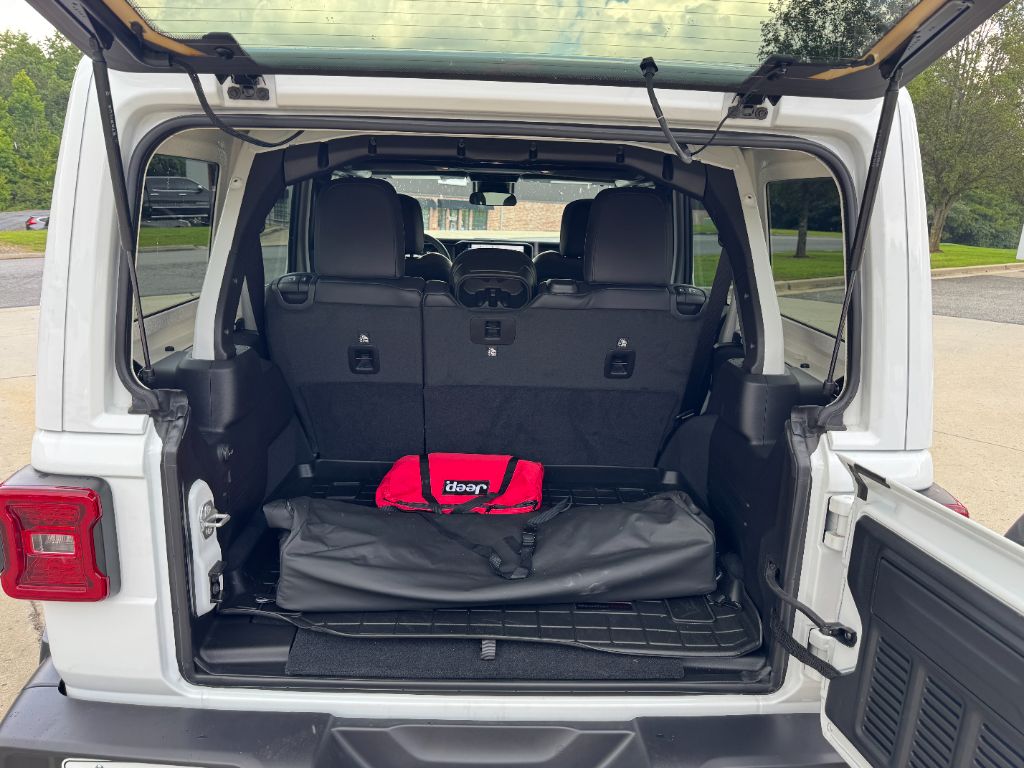 2024 Jeep Wrangler - $45,000