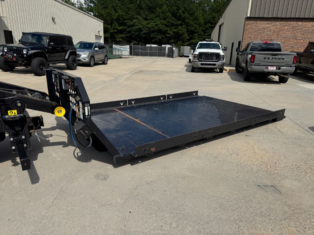 2022 International Cv515 - $67,500