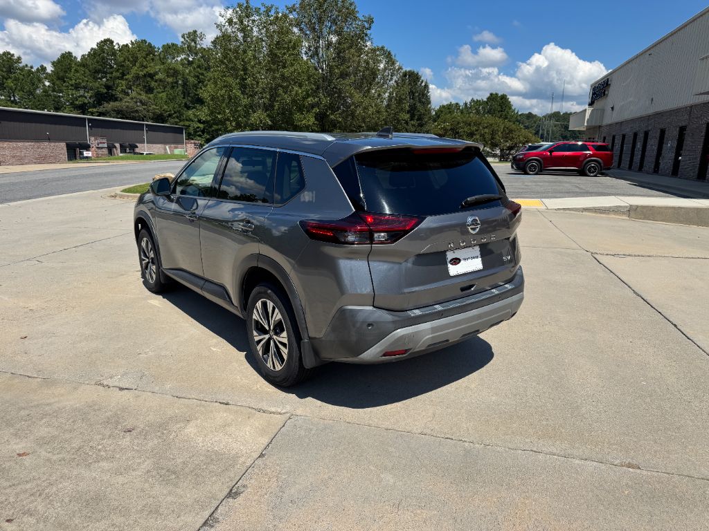 2021 Nissan Rogue - $19,000