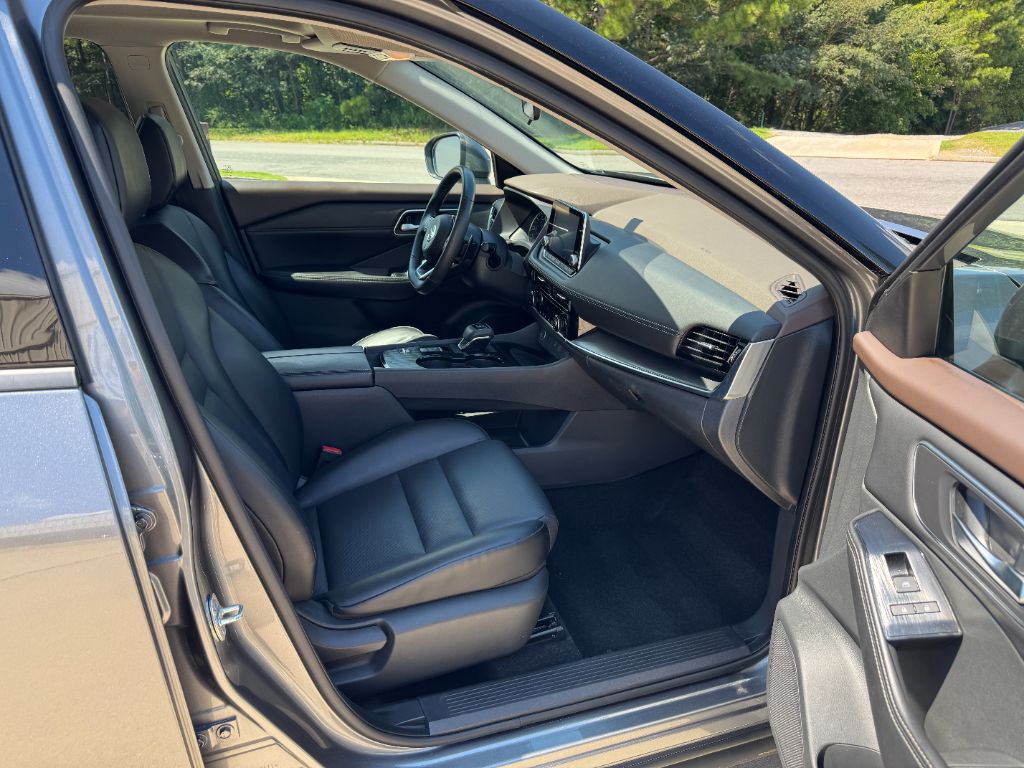 2021 Nissan Rogue - $19,000