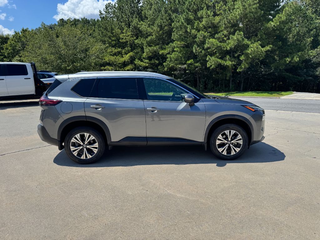 2021 Nissan Rogue - $19,000