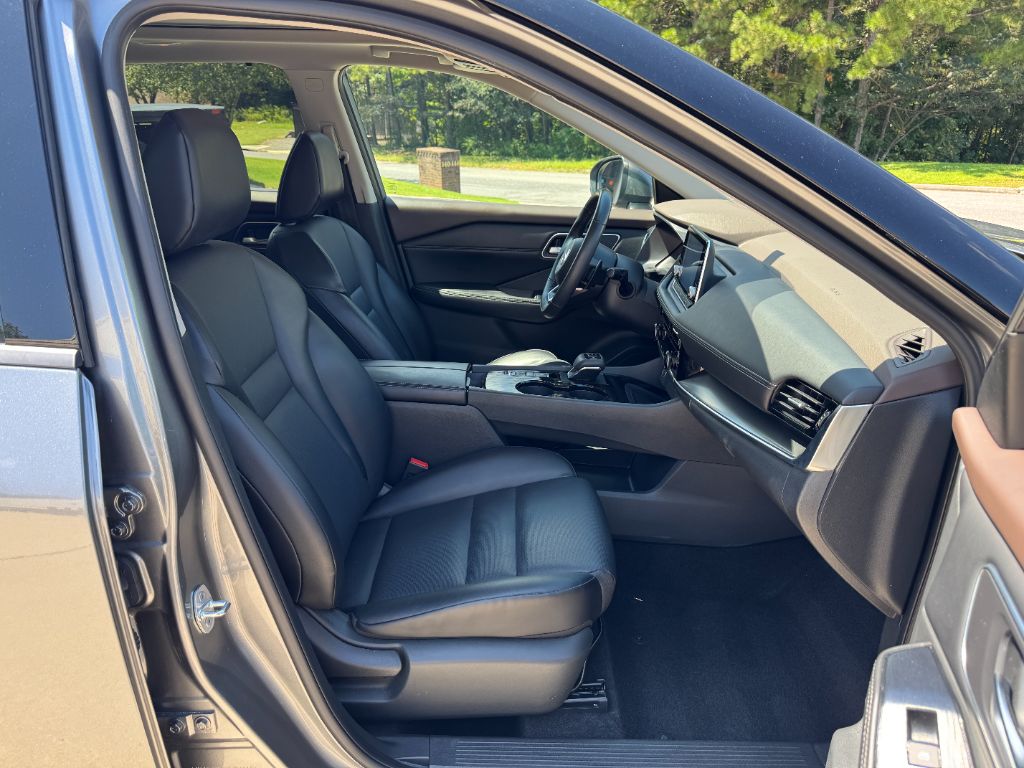 2021 Nissan Rogue - $19,000