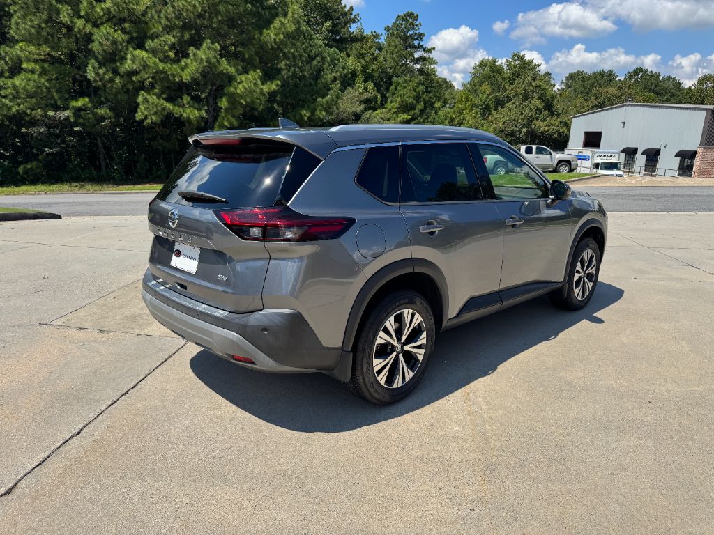 2021 Nissan Rogue - $19,000