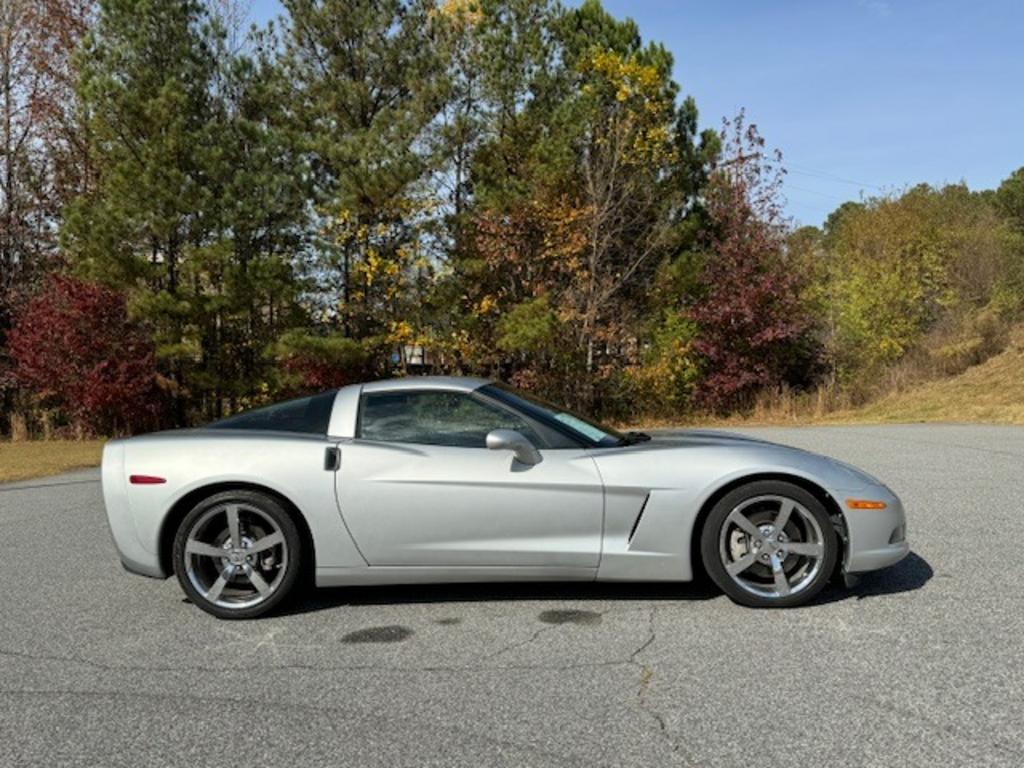 2010 CHEVROLET Corvette Coupe - $19,900