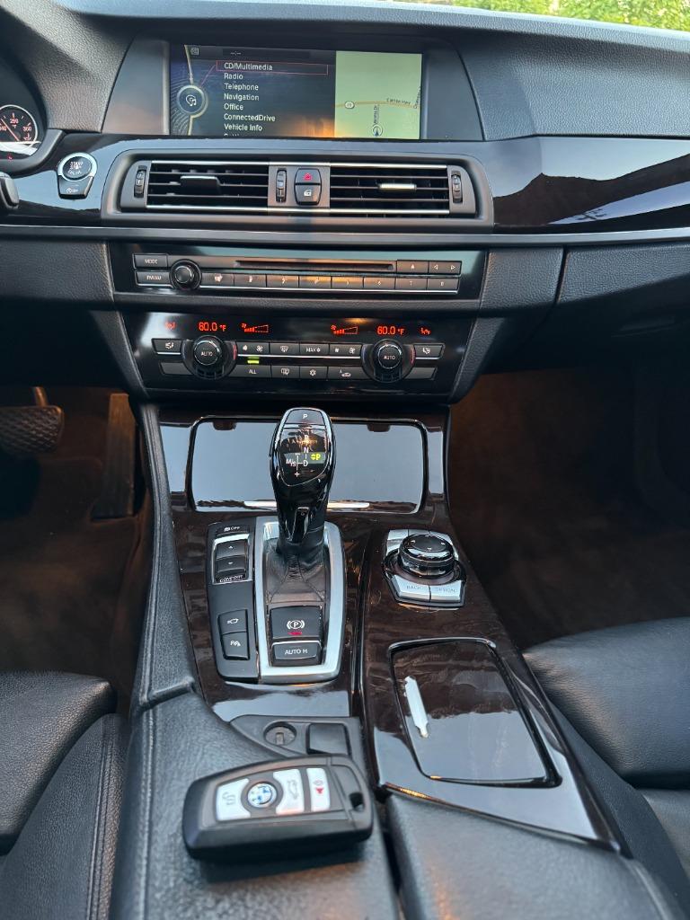 2012 BMW MDX 535i photo