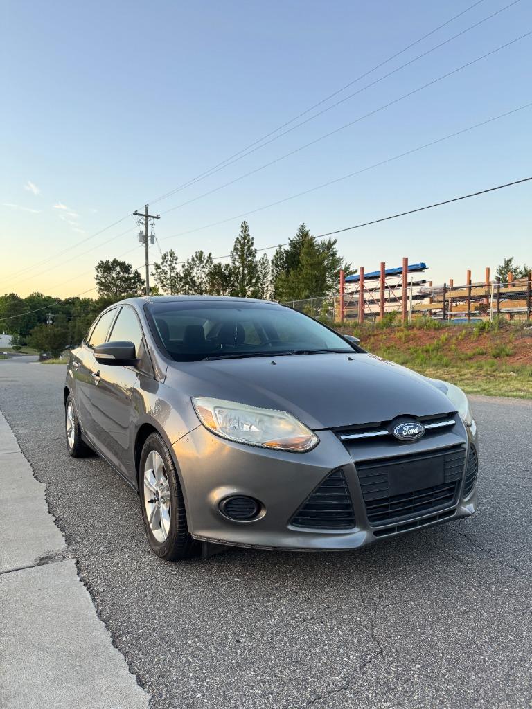 2014 Ford Focus SE photo