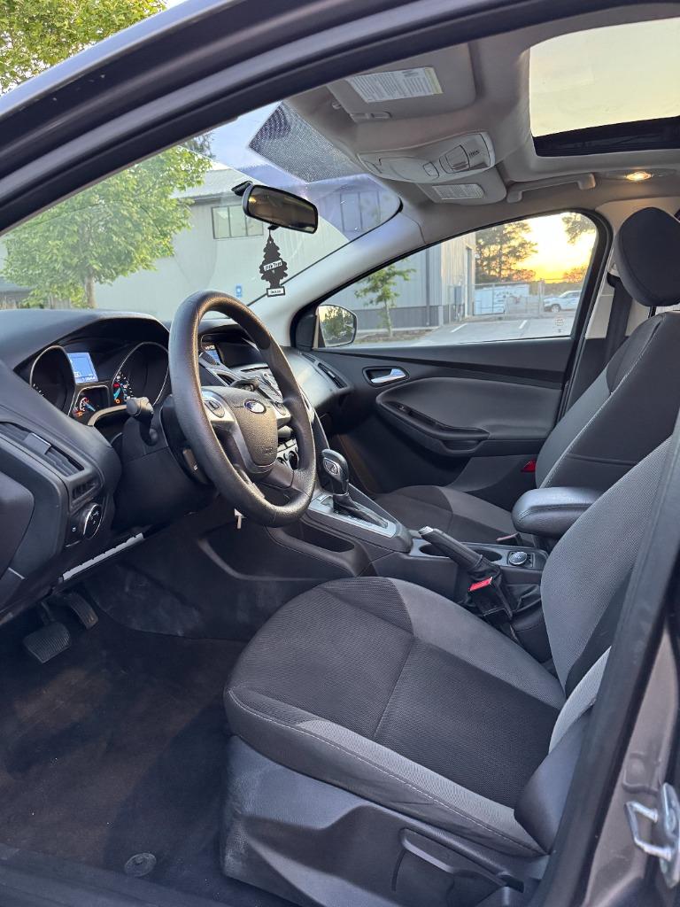 2014 Ford Focus SE photo
