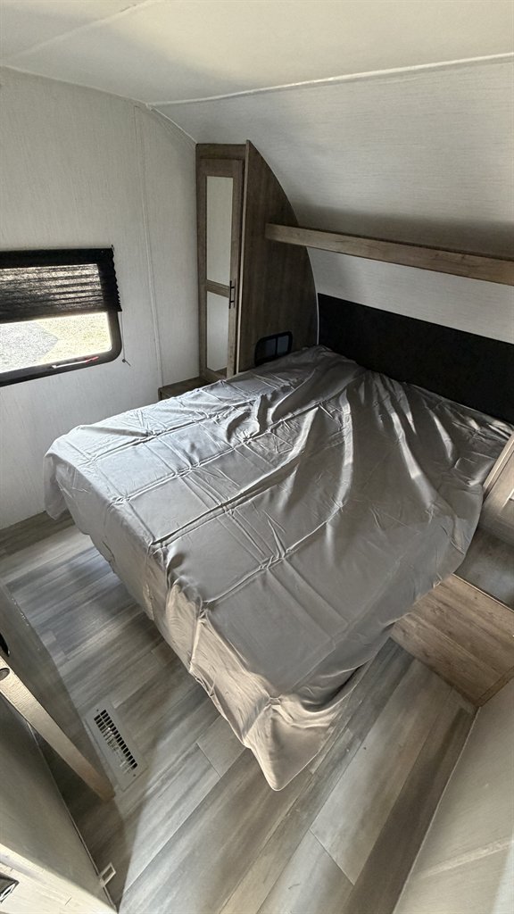 2017 Keystone Keystone - $16,500