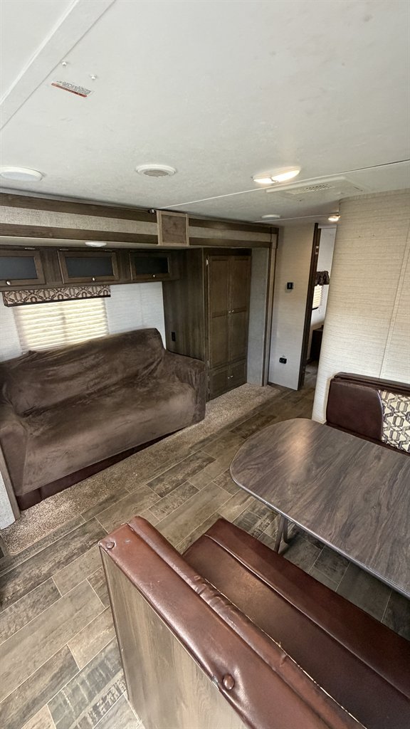 2017 Keystone Keystone - $16,500