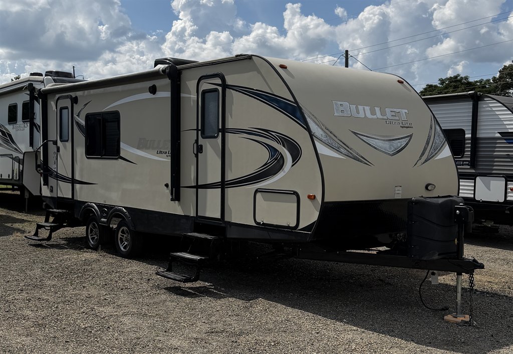 2017 Keystone Keystone - $16,500