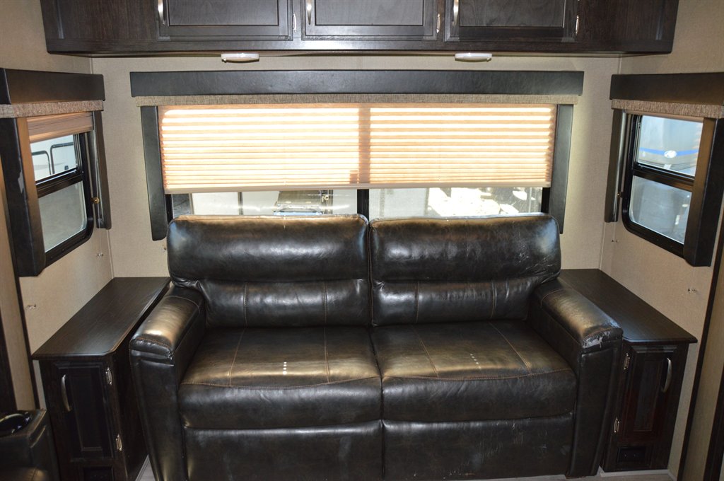 2018 Grand Design Recreational Imagine - $18,995