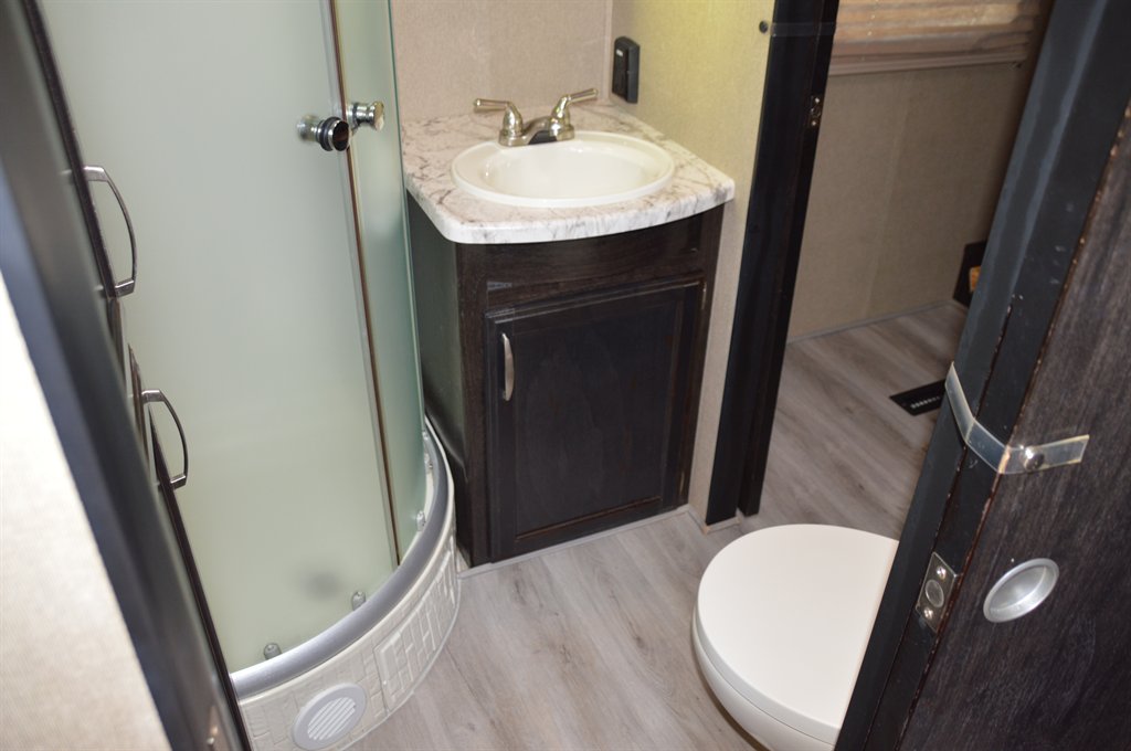 2018 Grand Design Recreational Imagine - $18,995
