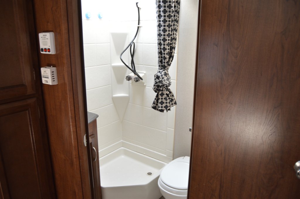2016 Forest River Freedom Express - $12,995