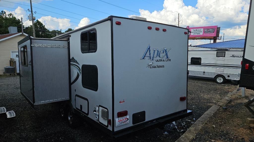 2015 Forest River Coachmen Apex - $12,995