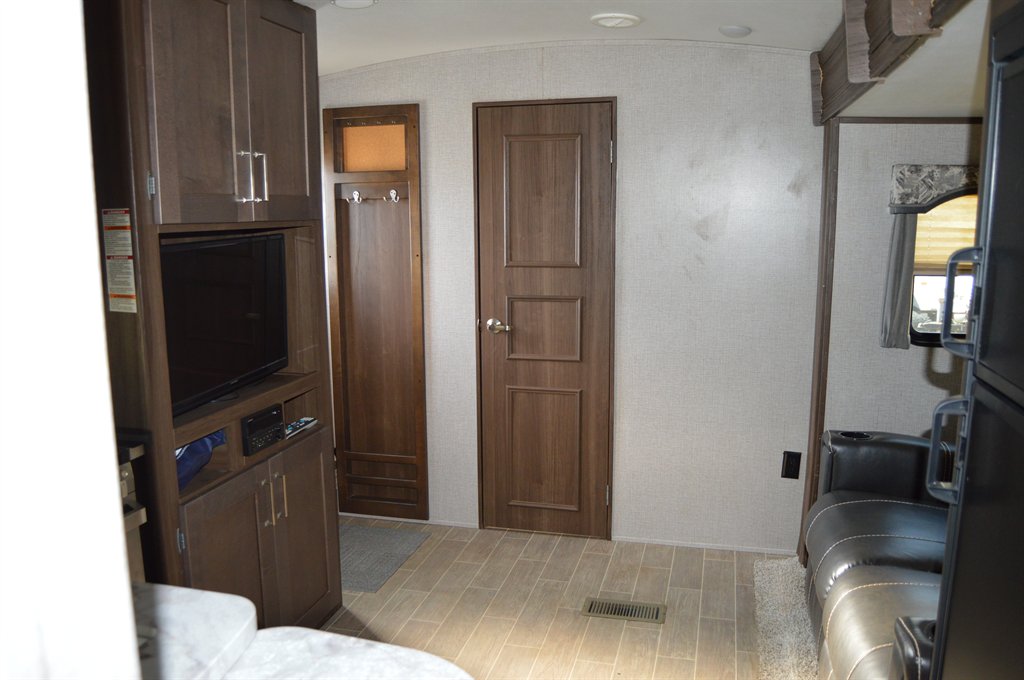 2020 Keystone Keystone - $16,995