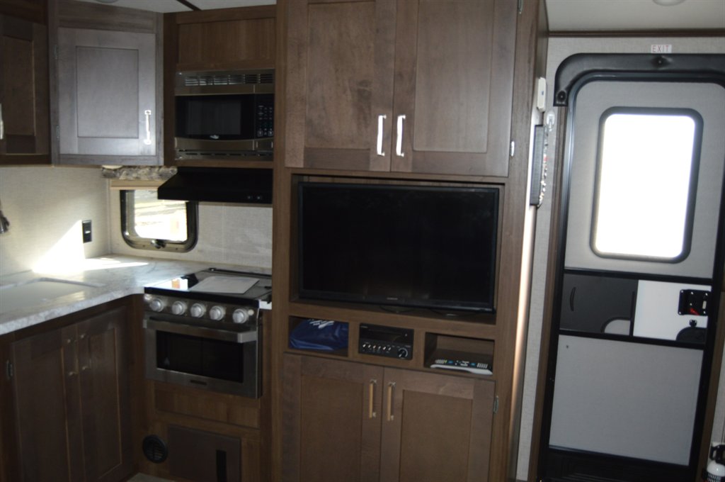 2020 Keystone Keystone - $16,995
