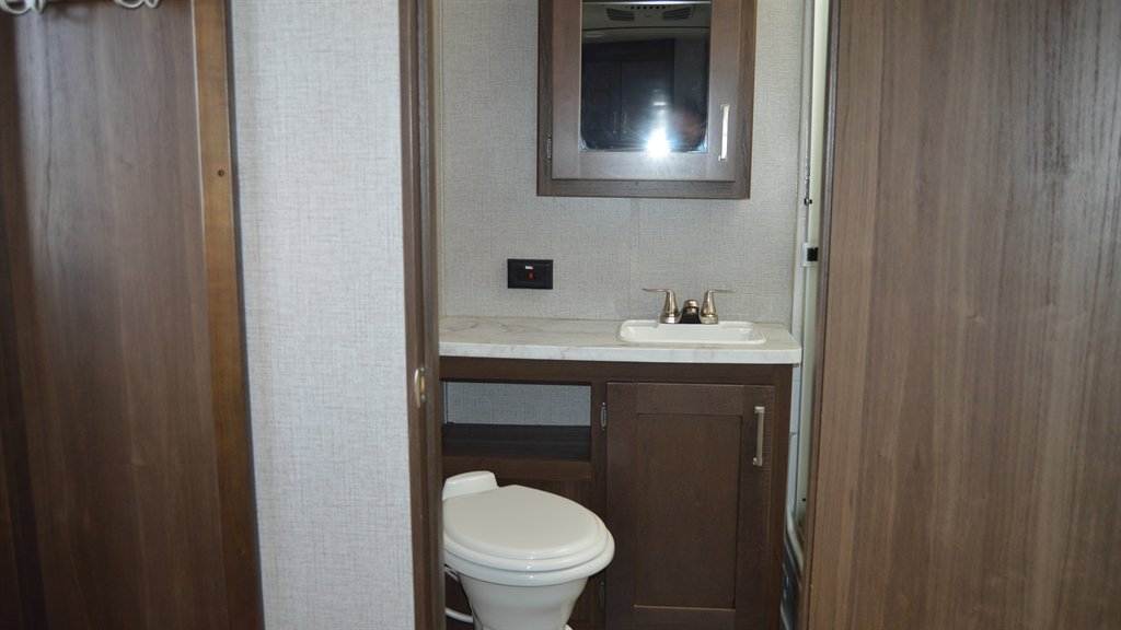 2020 Keystone Keystone - $16,995