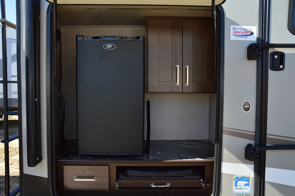 2020 Keystone Keystone - $16,995
