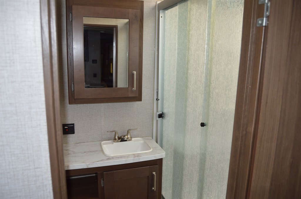2020 Keystone Keystone - $16,995
