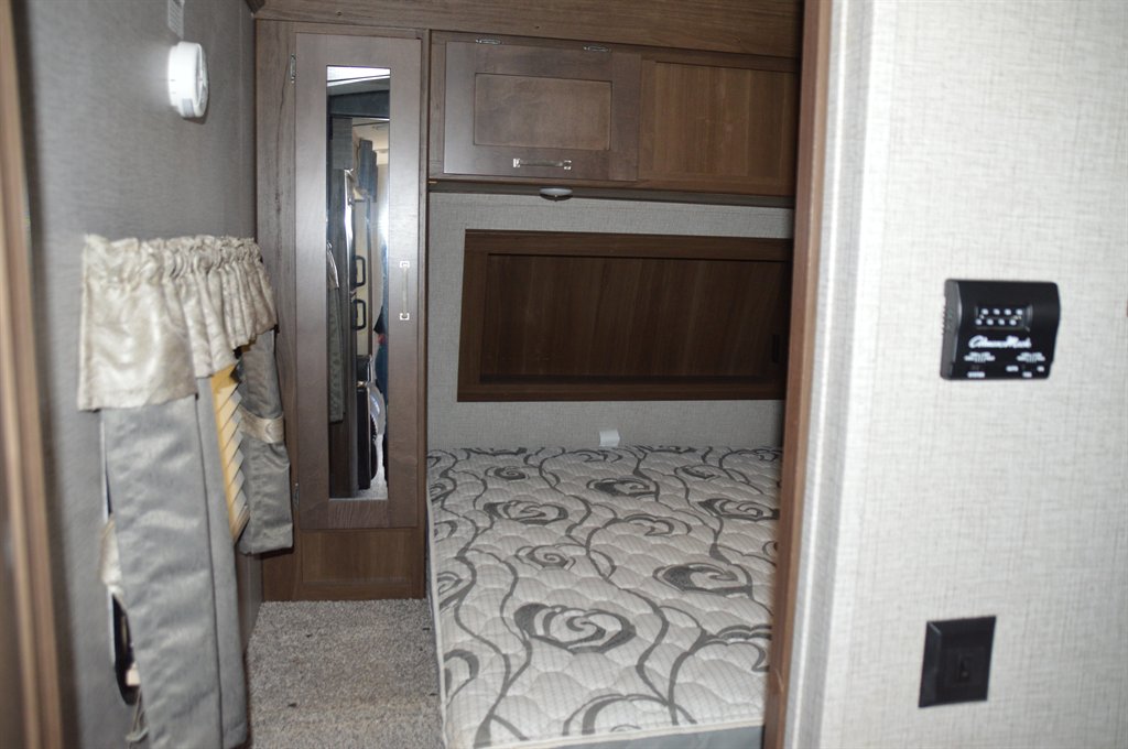 2020 Keystone Keystone - $16,995