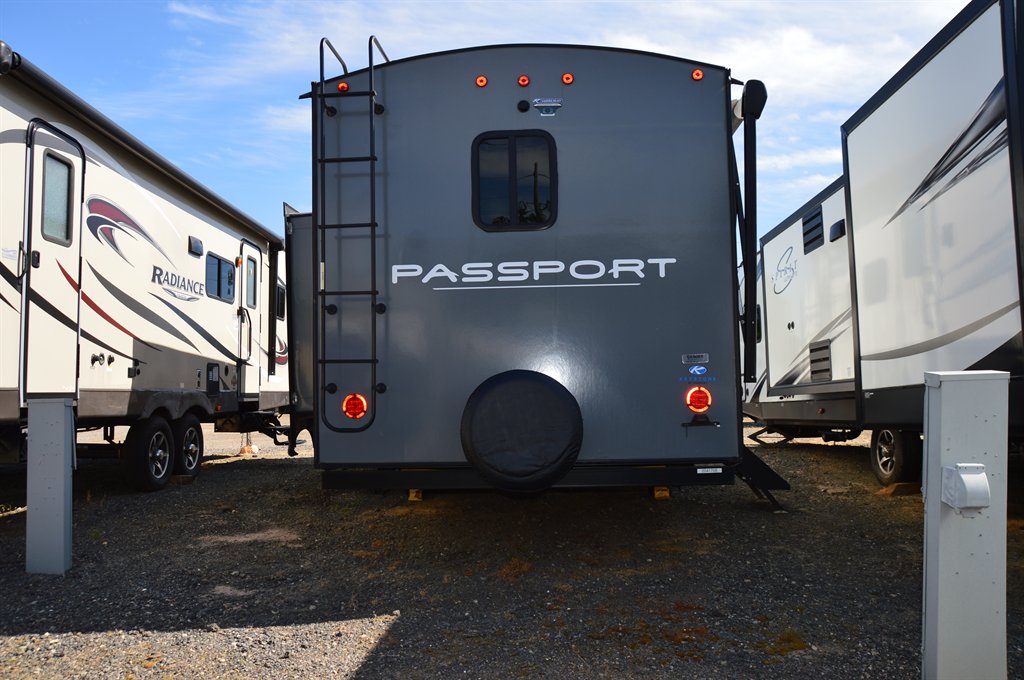 2022 Passport Passport - $15,995