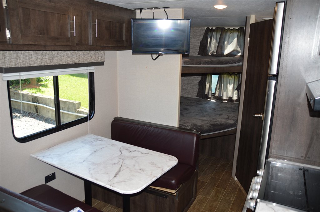 2020 Kz-rv Sportsmen - $11,995