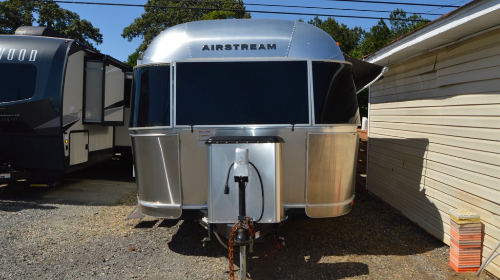 2019 Airstream Internatio 30rb Queen Signature - $69,995
