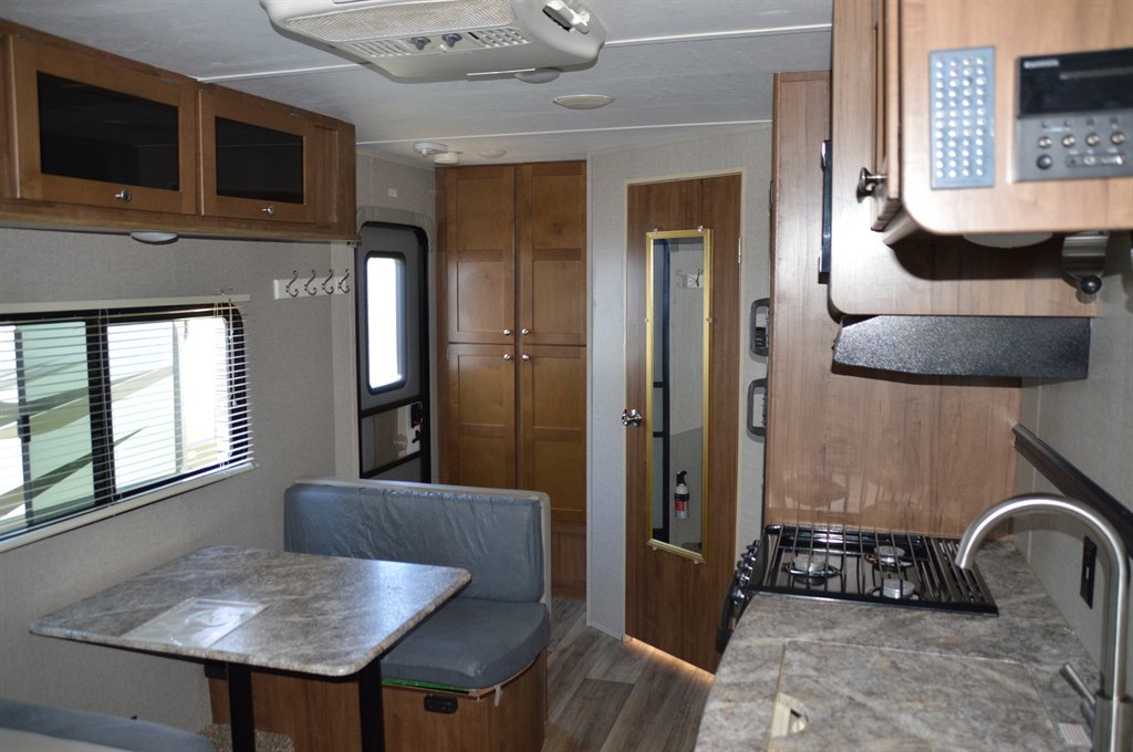 2018 Keystone Keystone - $8,995