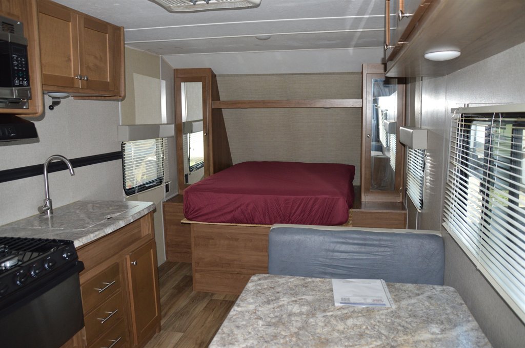 2018 Keystone Keystone - $8,995