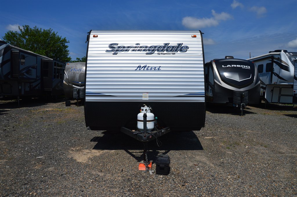 2018 Keystone Keystone - $9,000