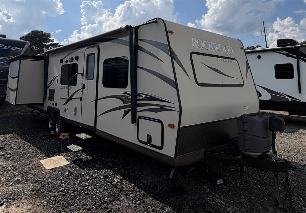 2014 Forest River Real-lite / Rockwood Lite Weight Trailers - $13,995