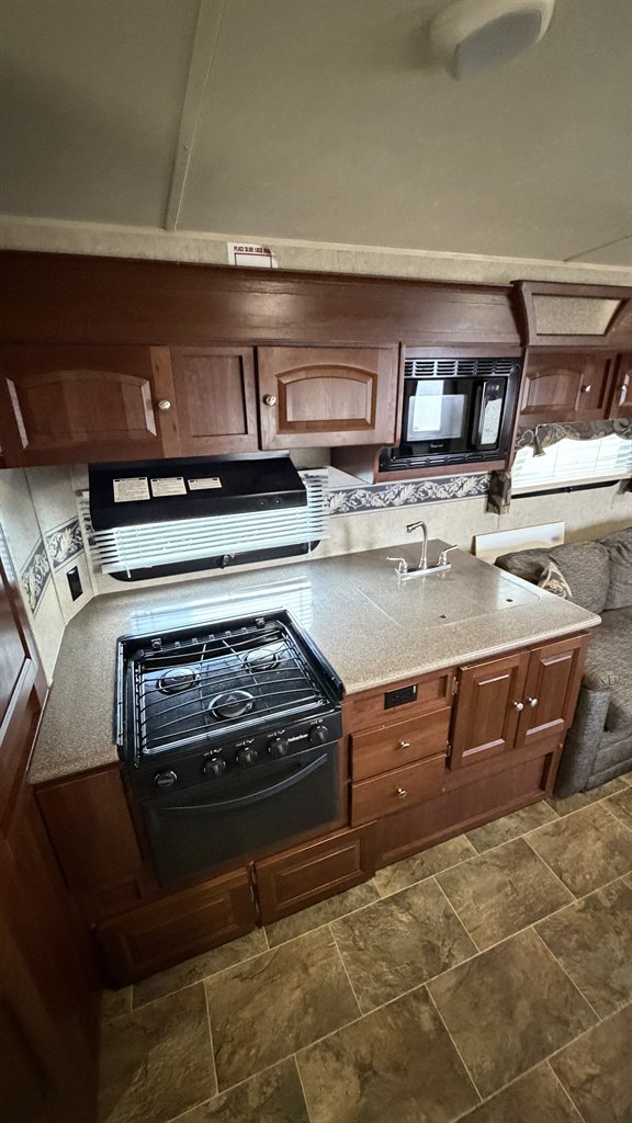 2014 Forest River Real-lite / Rockwood Lite Weight Trailers - $13,995