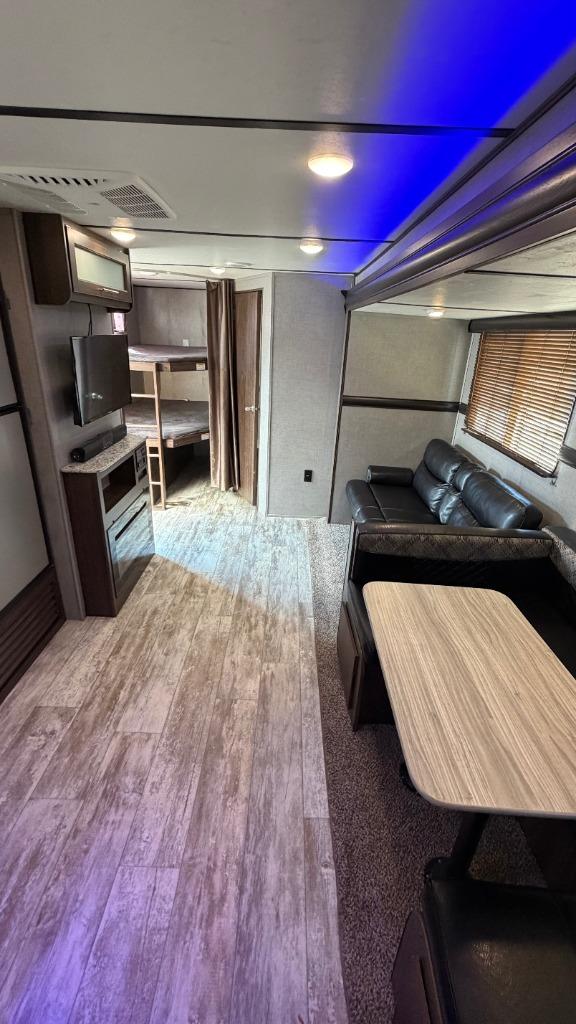 2020 Keystone Keystone - $16,500
