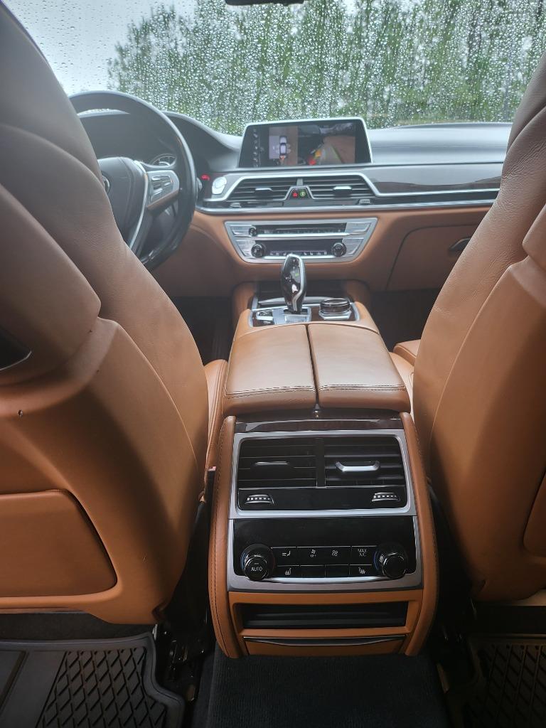 2017 BMW 750i / B7 - $36,999
