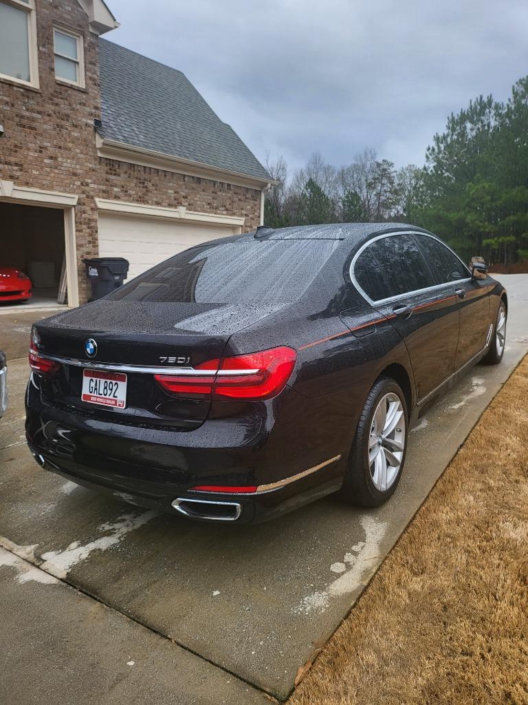 2017 BMW 7-Series 750xi photo