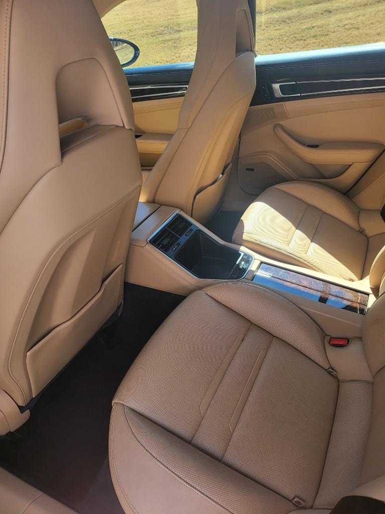 2018 Porsche Panamera - $59,995