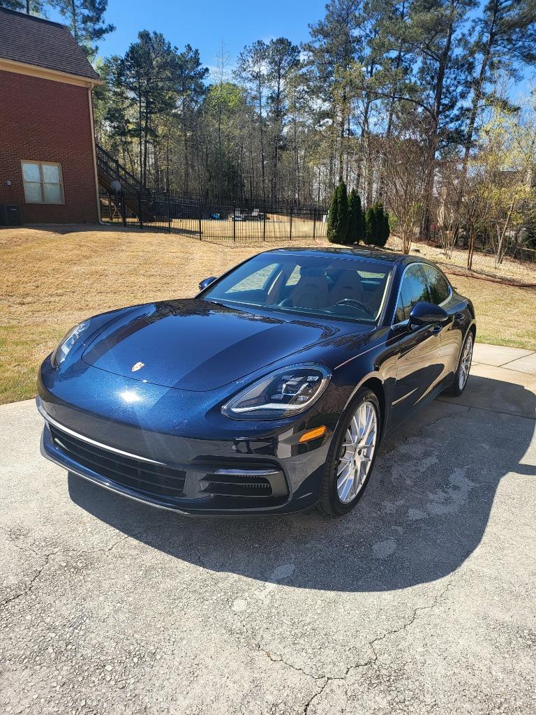 2018 Porsche Panamera - $59,995