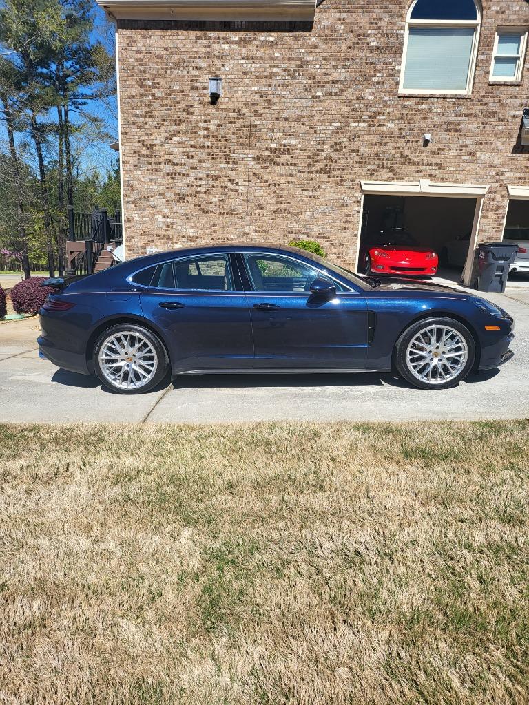 2018 Porsche Panamera - $59,995