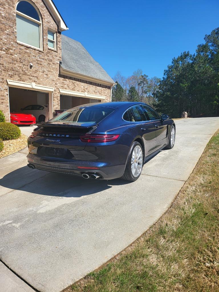 2018 Porsche Panamera - $59,995