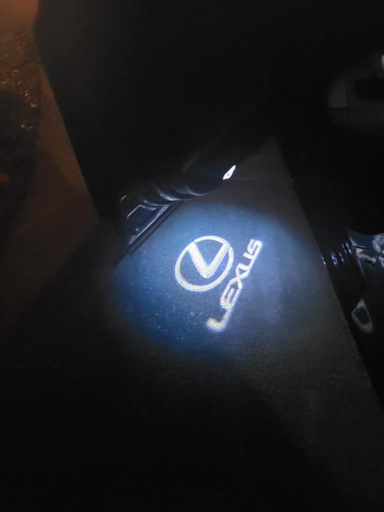2022 Lexus ES - $42,599