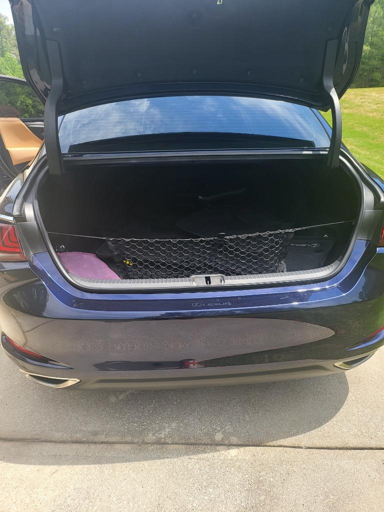 2022 Lexus ES - $42,599