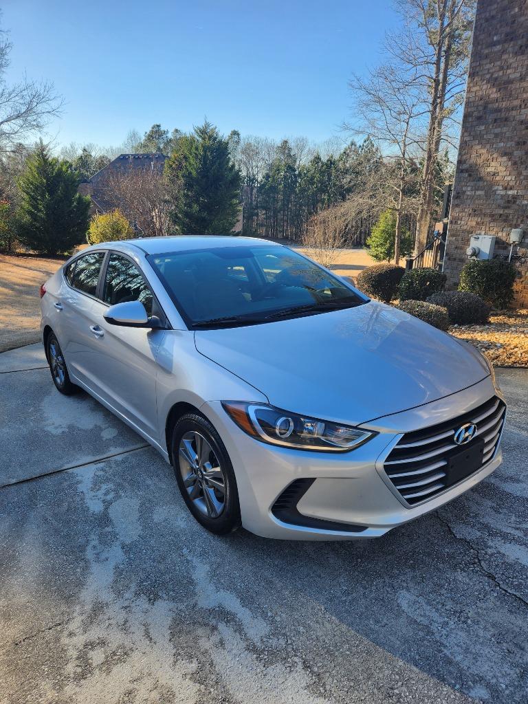 2018 Hyundai Elantra - $15,995