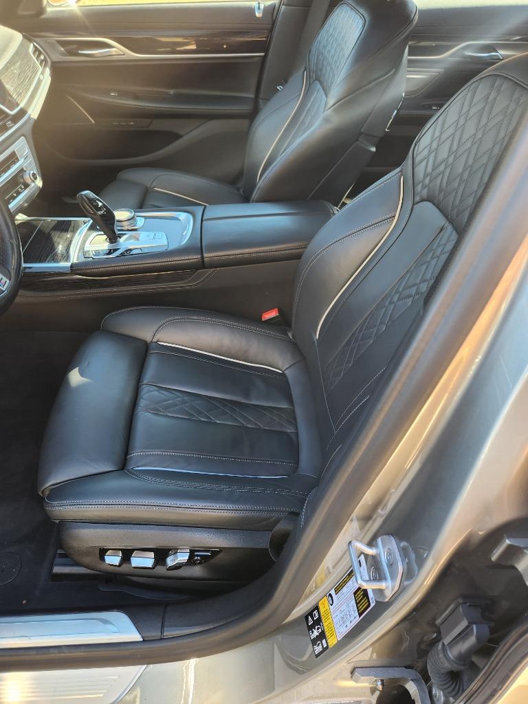 2022 BMW 750li - $58,888