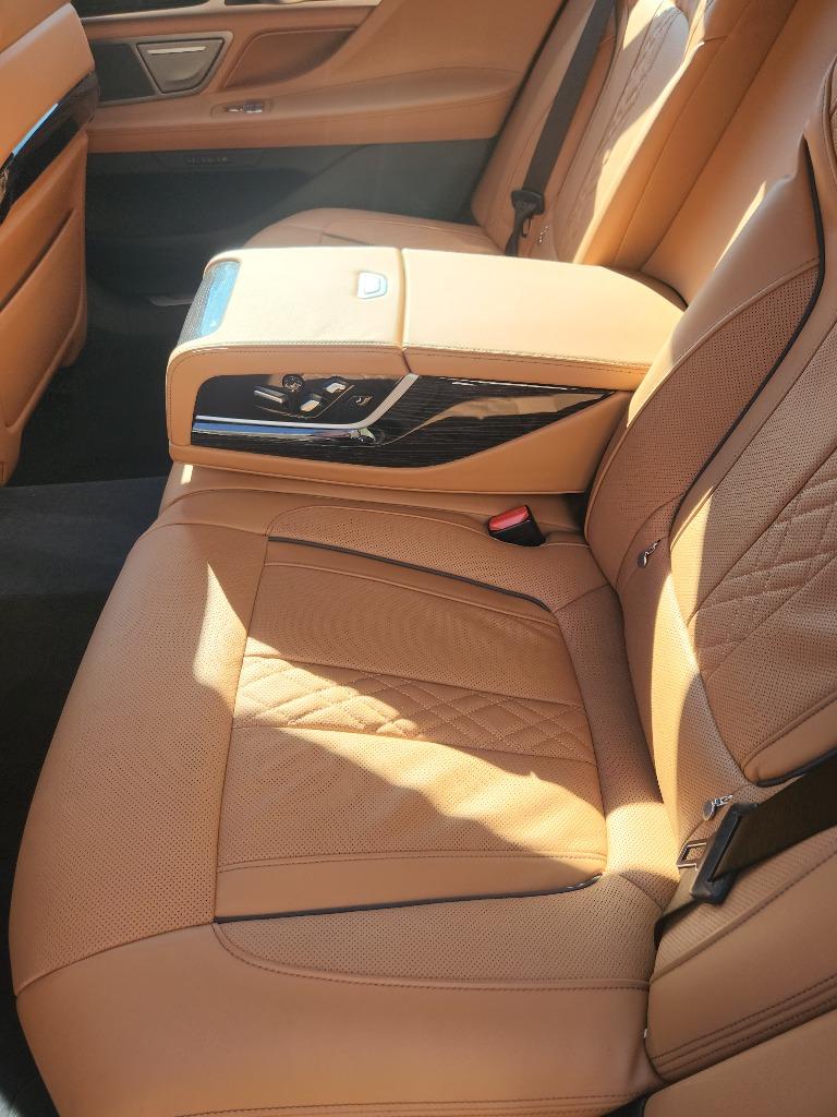 2022 BMW 750li - $55,988