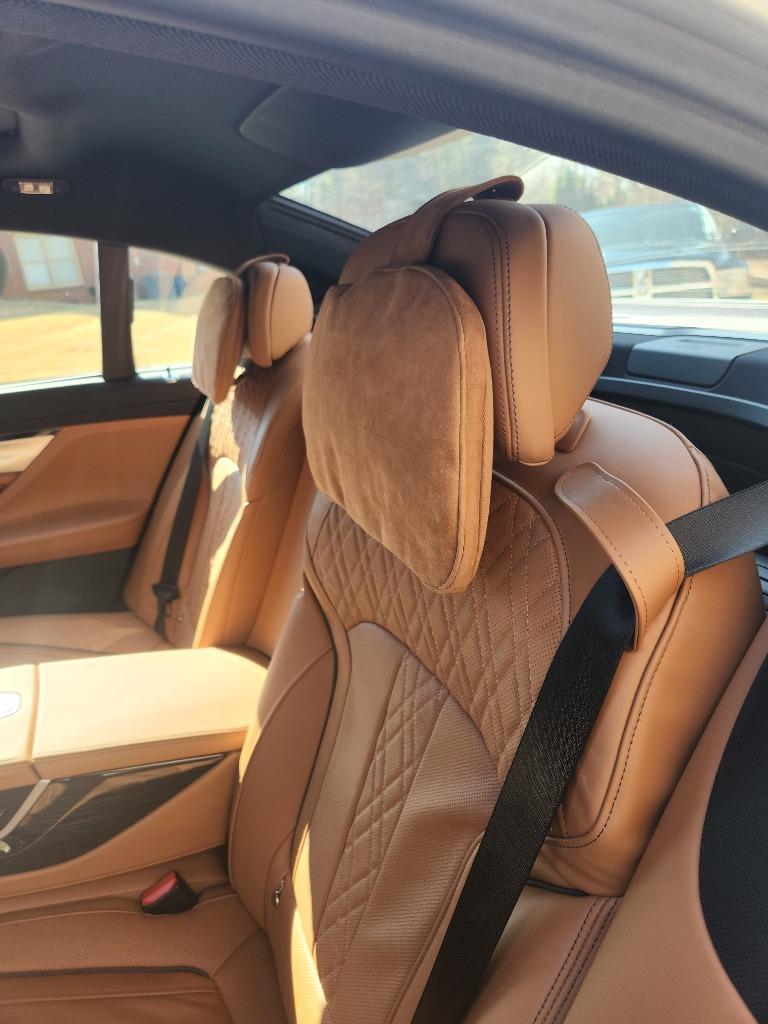 2022 BMW 750li - $55,988