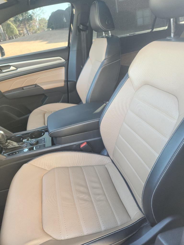 2022 Volkswagen Atlas - $31,999