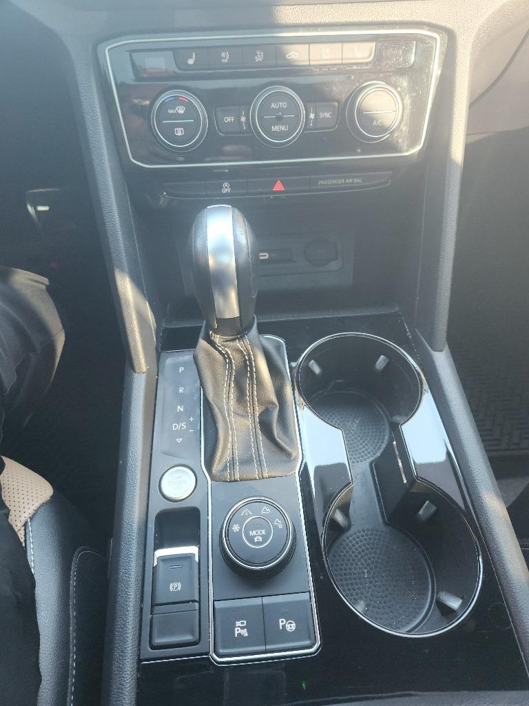 2022 Volkswagen Atlas - $31,999