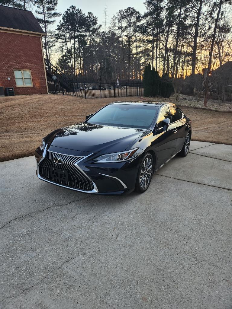 2021 Lexus ES - $34,888