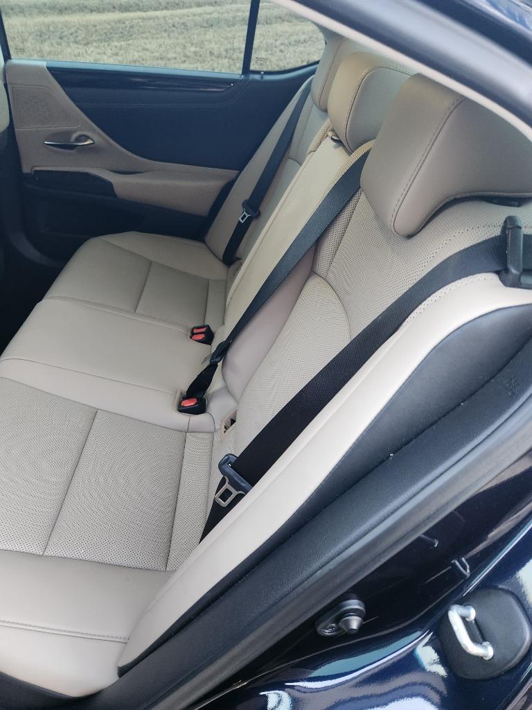 2021 Lexus ES - $34,888