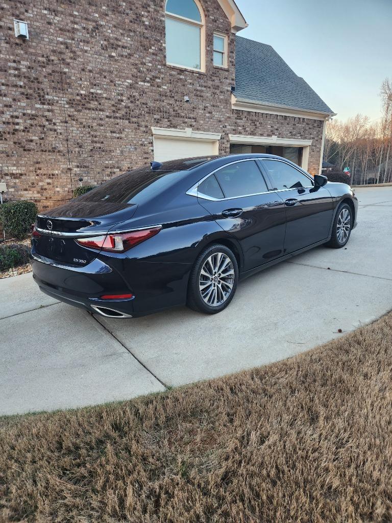 2021 Lexus ES - $34,888
